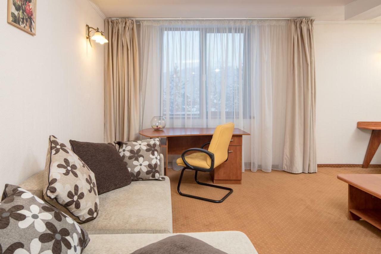 Hotel Rozmarin Predeal Eksteriør bilde